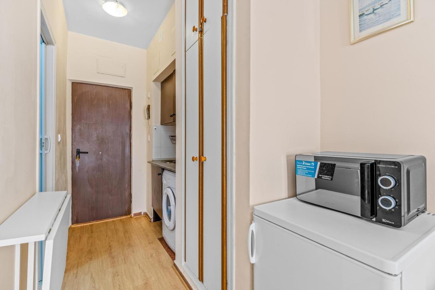 Studio A 200M De La Playa Los Locos Torrevieja Eksteriør billede