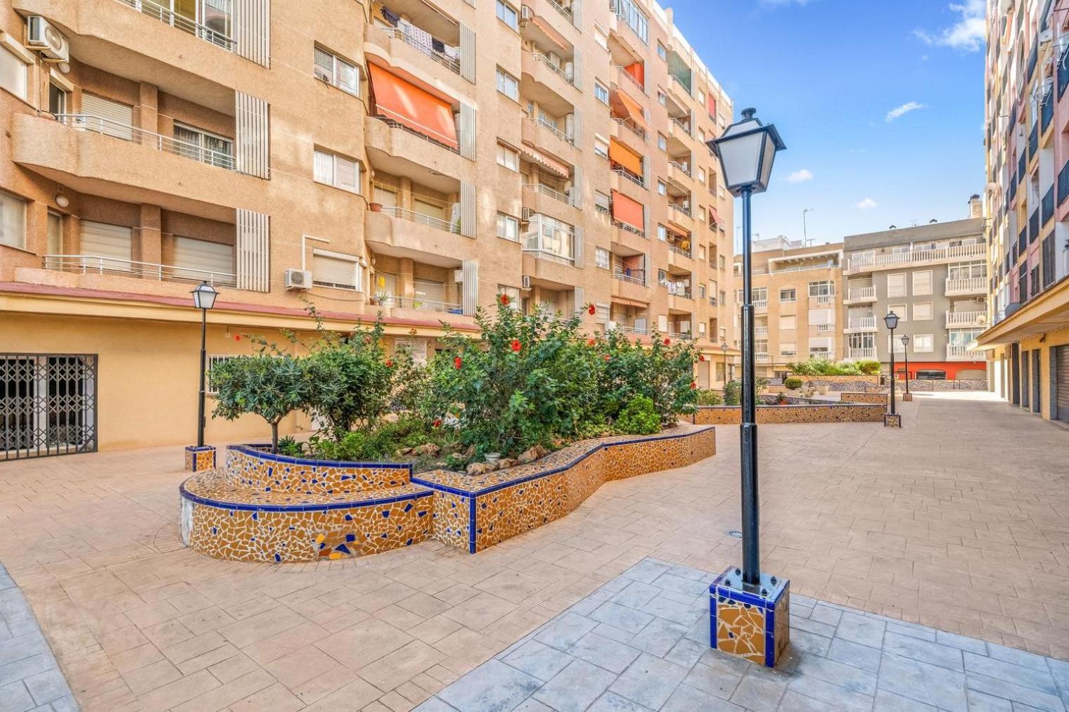 Studio A 200M De La Playa Los Locos Torrevieja Eksteriør billede